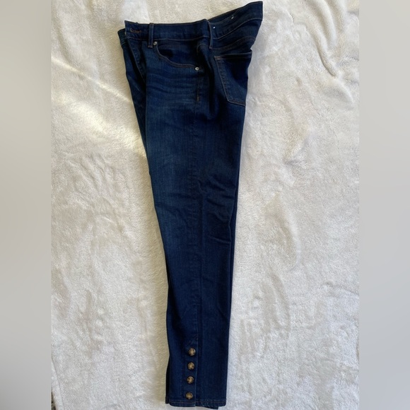 LOFT Dark Wash Skinny Jeans With Buttons at Ankles - Picture 9 of 15